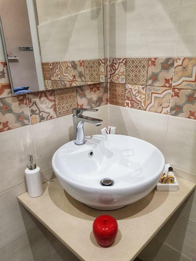 Essentia Rooms- Ortigia Holidays 시라쿠사 외부 사진