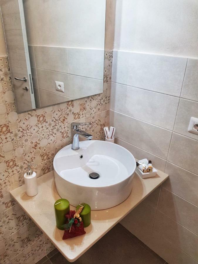 Essentia Rooms- Ortigia Holidays 시라쿠사 외부 사진